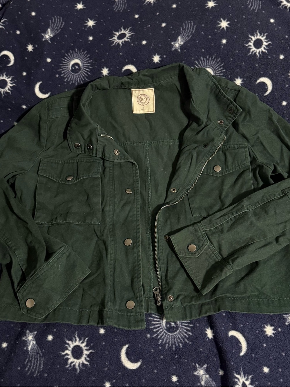 Dark Green Utility Jacket with Flap Pockets